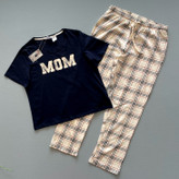 ست تیشرت شلوار راحتی برند UP2 سرمهای طرح MOM باکیفیت زنانه اصل اورجینال آلمانی دخترانه استوک چهارخونه