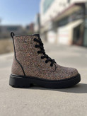خرید پوتین بچگانه دخترانهart classاورجینال اکلیلی برجسته هفت رنگ استوک ترب پی اقساطی بادوام ضدآب کفش